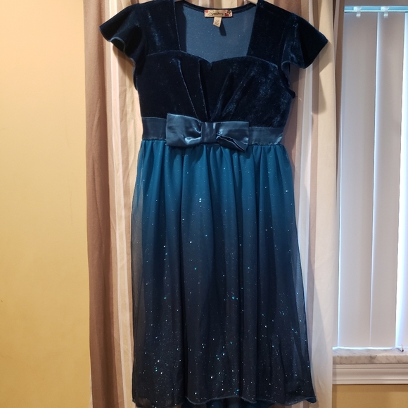 SOLD - Teal party dress - Picture 1 of 7
